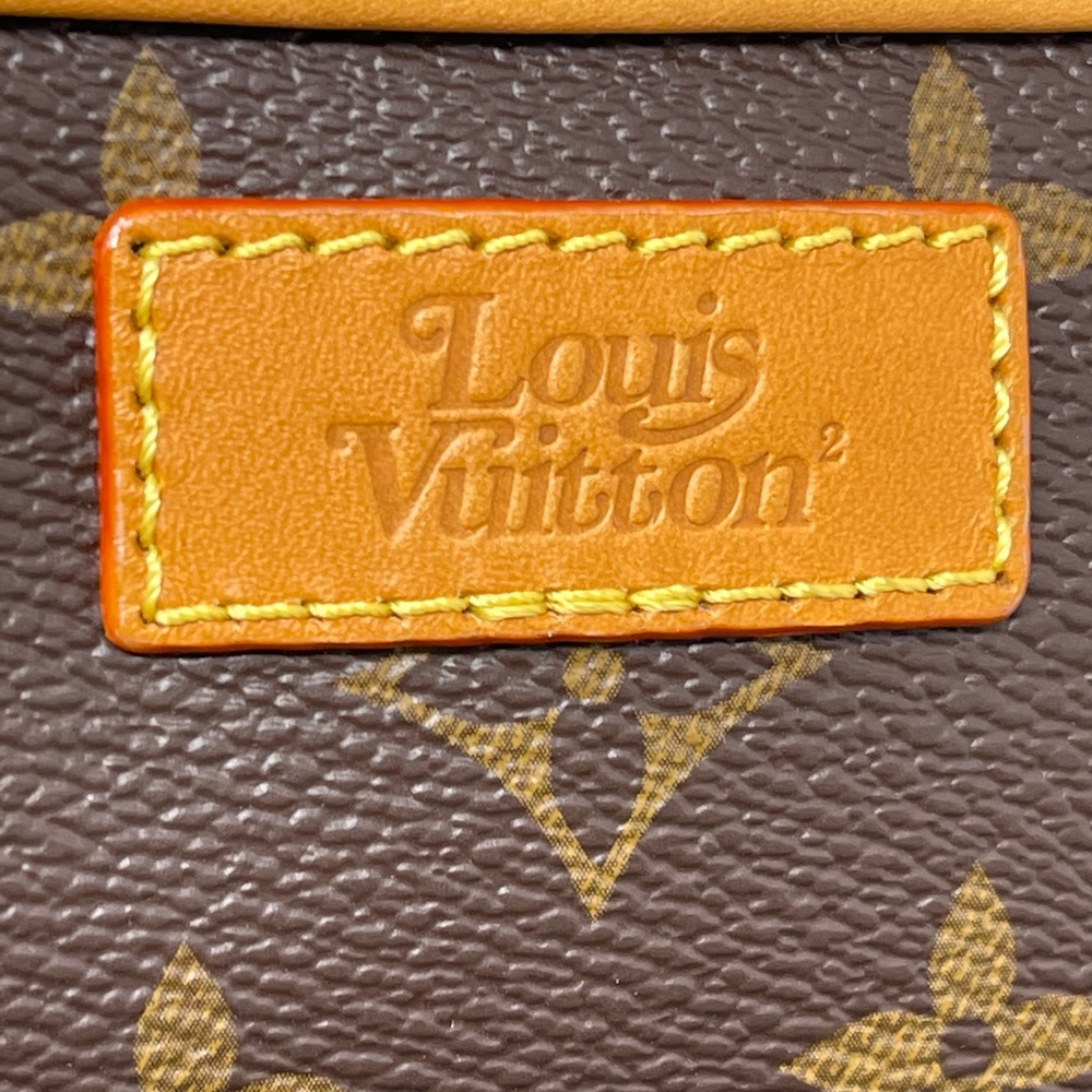 Louis Vuitton Nigo Giant Amazone Sling Bag - Picture 8 of 14